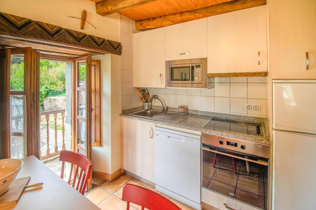 Casa Monaut, Acogedores Apartamentos A Los Pies De La Selva De Irati Сарагуэта Экстерьер фото