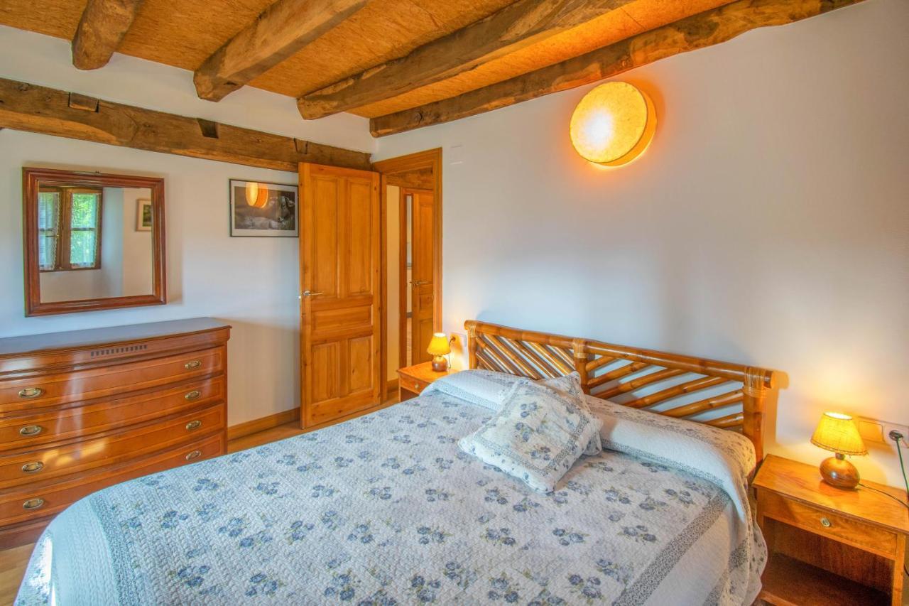 Casa Monaut, Acogedores Apartamentos A Los Pies De La Selva De Irati Сарагуэта Экстерьер фото